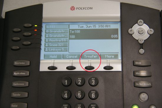 Attended Transfer performed Polycom - Attended Transfer